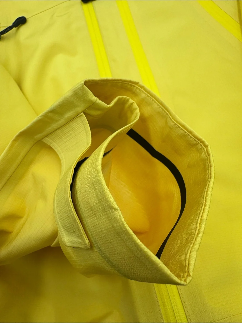 Polo by Ralph Lauren Bright Yellow Hooded Raincoat with Black Trim NWT! 🆕